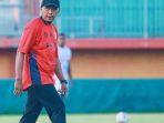 rahmad-darmawan-pelatih-madura-united.jpg