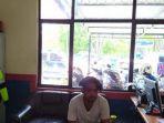 rahmat-sopir-bus-bimbar-diperiksa-di-polresta-barelang-batam.jpg