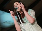 raisa-bernyanyi-untuk-insan-pers_20160623_154730.jpg