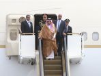 raja-salman-tiba-di-bandara-halim-perdanakusuma_20170301_153856.jpg