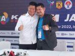 raja-sapta-oktohari-foto-bersama-sang-adik-yang-juga-sekjen-pb-forki.jpg