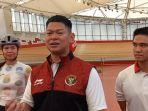 raja-sapta-oktohari-saat-meninjau-latihan-tim-balap-sepeda-indonesia-di-velodrome.jpg