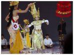 rakyan-ratri-syandriasari-kameron.jpg