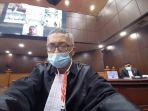 ramdansyah-selaku-kuasa-hukum-calon-gubernur-nomor-urut-01-ini-menanggapi.jpg
