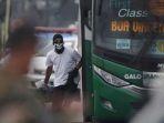 rampok-bus.jpg
