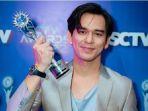 rangga-azof-awards.jpg