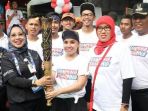rangkaian-pawai-obor-asian-para-games-2018_20181005_100411.jpg