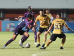 rans-nusantara-hadapi-bhayangkara-fc_20221216_194858.jpg