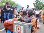 rap-aspirasi-pkl-tugu-pahlawan.jpg