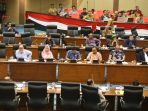 rapat-bahas-raperda-apbd-dki-jakarta-ta-2020_20191209_185909.jpg