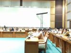 rapat-dengar-pendapat-rdp-yang-digelar-komisi-viii-dpr-ri_20180524_173415.jpg