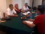 rapat-di-sekretarian-koni-sulut_20160408_223901.jpg