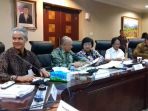 rapat-kendeng_20170412_192245.jpg