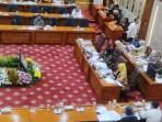 rapat-kerja-Komisi-IX-DPR-RI-bersama-Menteri-Kesehatan-Budi-Gunadi-Sadikin-di-Kompleks-Parlemen.jpg