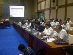 rapat-kerja-pt-pertamina-dan-komisi-vii-dpr-ri_20170828_214325.jpg