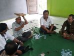 rapat-klarifikasi-panitia-pemungutan-suara-pps-di-kecamatan-teluk-naga_20170217_133241.jpg