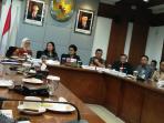rapat-koordinasi-mengenai-vaksin-palsu_20160726_183332.jpg