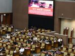 rapat-paripurna-dpr-terkait-pansus-hak-angket-kpk_20170926_161901.jpg