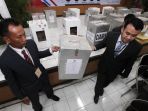 rapat-pleno-terbuka-rekapitulasi-suara-pilgub-jabar-2018_20180708_220756.jpg