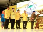 rapimnas-golkar-kubu-arb_20160124_155711.jpg