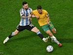 rasanya-main-lawan-lionel-messi-dari-pemain-australia.jpg