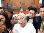ratna-sarumpaet23.jpg