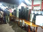 ratusan-barang-elektronik-yang-disita-dirjen-pas-kemenkum-ham_20180723_190327.jpg