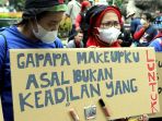 ratusan-buruh-demo-tuntut-kenaikan-upah_20211110_181654.jpg