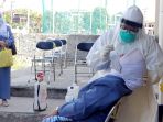 ratusan-guru-smp-di-surabaya-ikuti-tes-rapid-dan-swab_20200803_164526.jpg