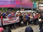 ratusan-pedagang-pasar-mayestik-kebayoran-baru_20180131_181526.jpg