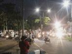 ratusan-pemuda-mencoba-memaksa-masuk-ke-komplek-perumahan-ahok_20161104_194108.jpg