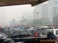 ratusan-pendemo-tolak-ruu-ormas-saat-diguyur.jpg