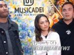 rayen-lady-rendy.jpg