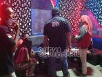 razia-tes-urine-di-sejumlah-karaoke-di-tuban.jpg