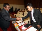 rdp-direktur-penyidik-kpk-dengan-pansus-hak-angket_20170829_204940.jpg