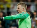 reaksi-kiper-jordan-pickford_20180705_185455.jpg