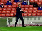 reaksi-pelatih-barcelona-ronald-koeman-saat-melawan-valladolid.jpg