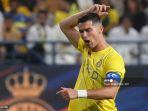 Menatap Langit Sambil Kebingungan, Cristiano Ronaldo Pasrah Al Nassr Kandas di Level Asia