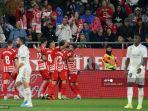 real-madrid-dipermalukan-girona.jpg