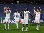 real-madrid-melambai-kepada-pendukungnya-pada-akhir-pertandingan-sepak-bola-leg-kedua.jpg