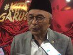 refrizal-saat-diwawancarai-seusai-mengambil-formulir.jpg