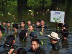 rehabilitasi-mangrove-oleh-epson.jpg