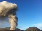 rekaman-dari-foto-satelit-kondisi-gunung-bromo_20151207_101526.jpg