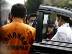 rekonstruksi-pembunuhan-brigadir-j-di-rumah-dinas-ferdy-sambo_20220830_211625.jpg