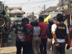 rekonstruksi-pembunuhan-di-kalibaru-diwarnai-histeris_20170919_163927.jpg