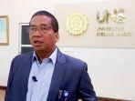 rektor-uns-solo-profesor-jamal-wiwoho-saat-ditemui-pada-selasa-332020.jpg