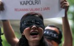 relawan-jokowi-desak-kpk-lanjutkan-proses-hukum-budi-gunawan_20150115_181346.jpg