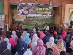 relawan-sahabat-ganjar-dan-petani-jagung.jpg