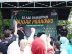 relawan-sahabat-ganjar-melaksanakan-bazar-ramadan-sembako-murah.jpg