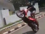 remaja-freestyle-di-baubau.jpg